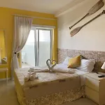 Гостевой дом Stella Di Mare Local