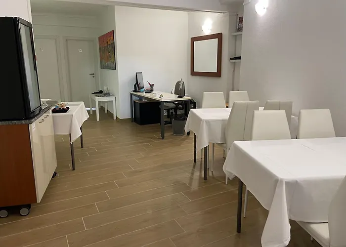 Stella Di Mare Local 菲盖拉-达福什