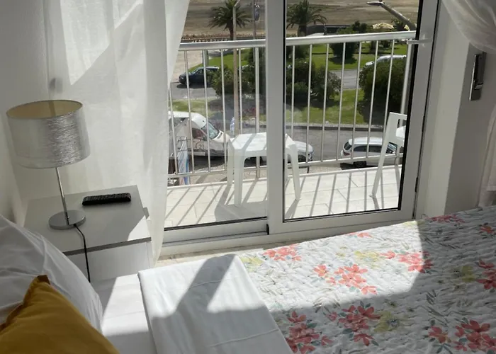 Stella Di Mare Local 菲盖拉-达福什