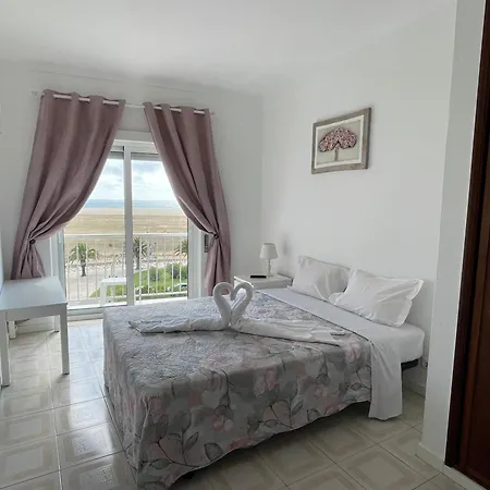 Stella Di Mare Local * 피게이라다포즈