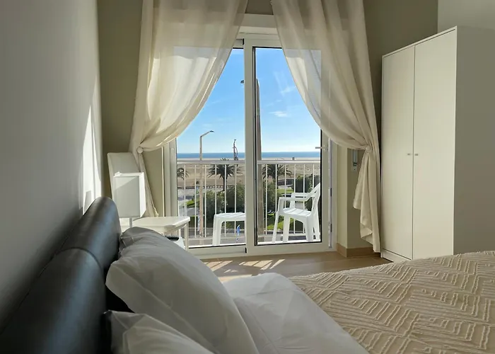 ゲストハウス Stella Di Mare Local *